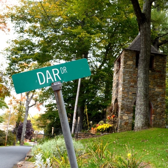 DAR Road Sign