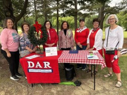 Wreaths Across America Photo