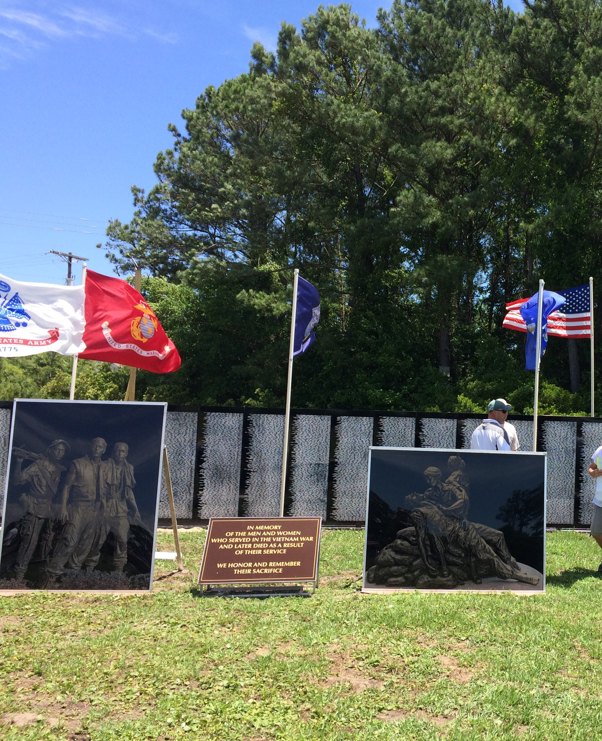 Wreaths Across America Photo